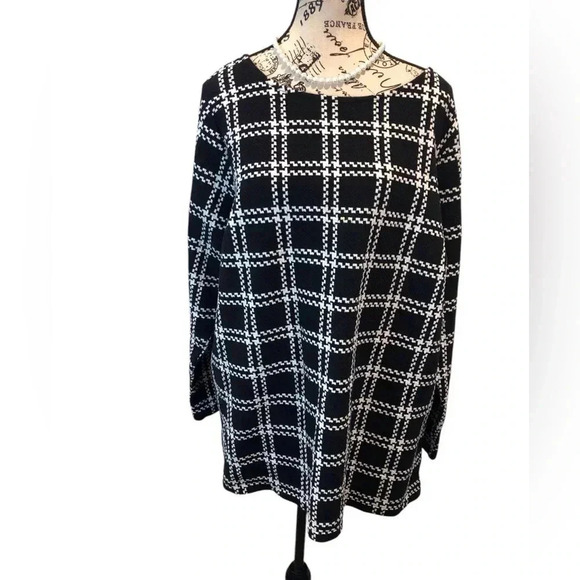 Talbots Plus 2X Black White Large Check Print Blouse Thick Material L/S Slit - Picture 1 of 6